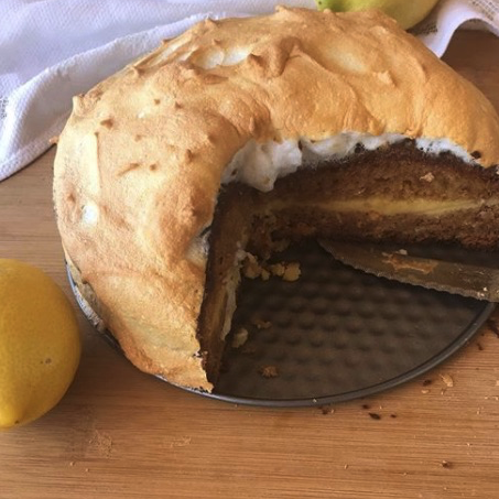 Bizcocho de limón con merengue