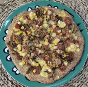 Pizza con masa de brócoli y harina de garbanzo sin gluten